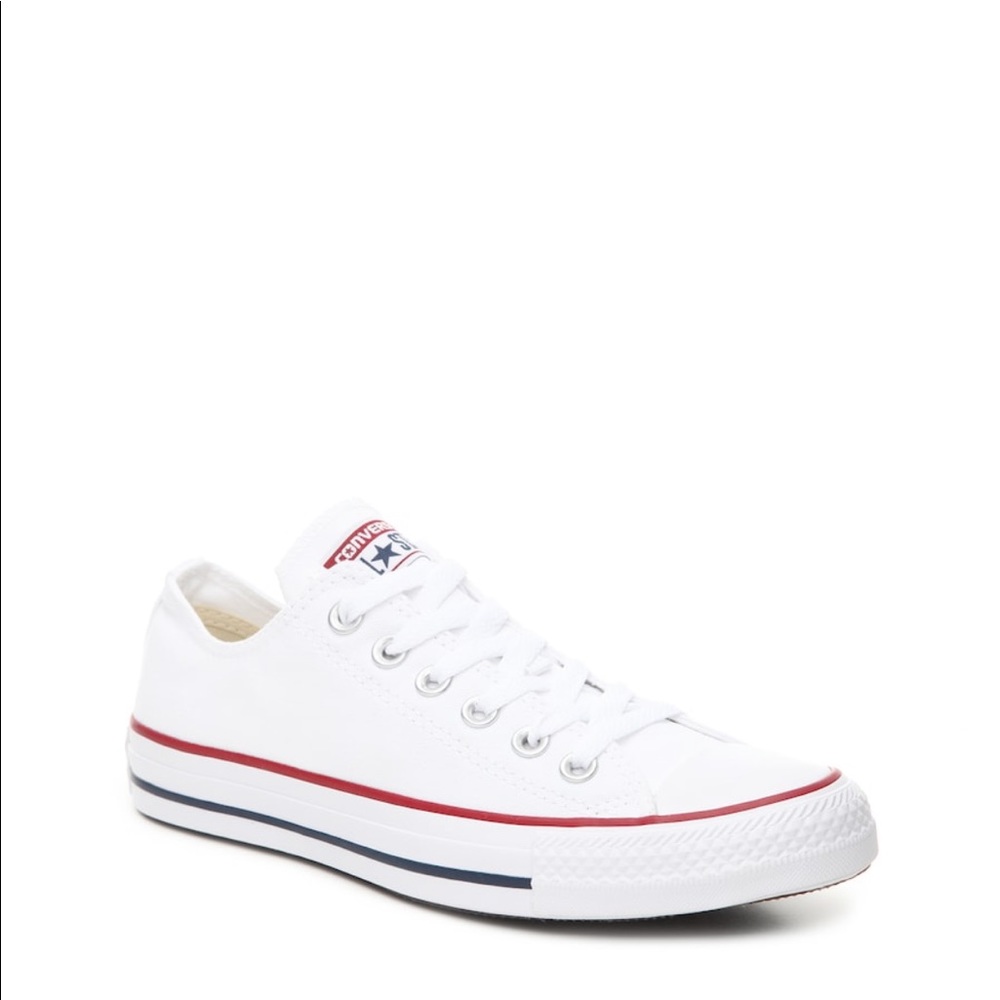 WHITE CHUCK TAYLOR ALL STAR SNEAKER - WOMEN'S